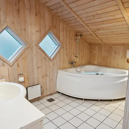 Pot Strandby Denmark Ix Sønderby